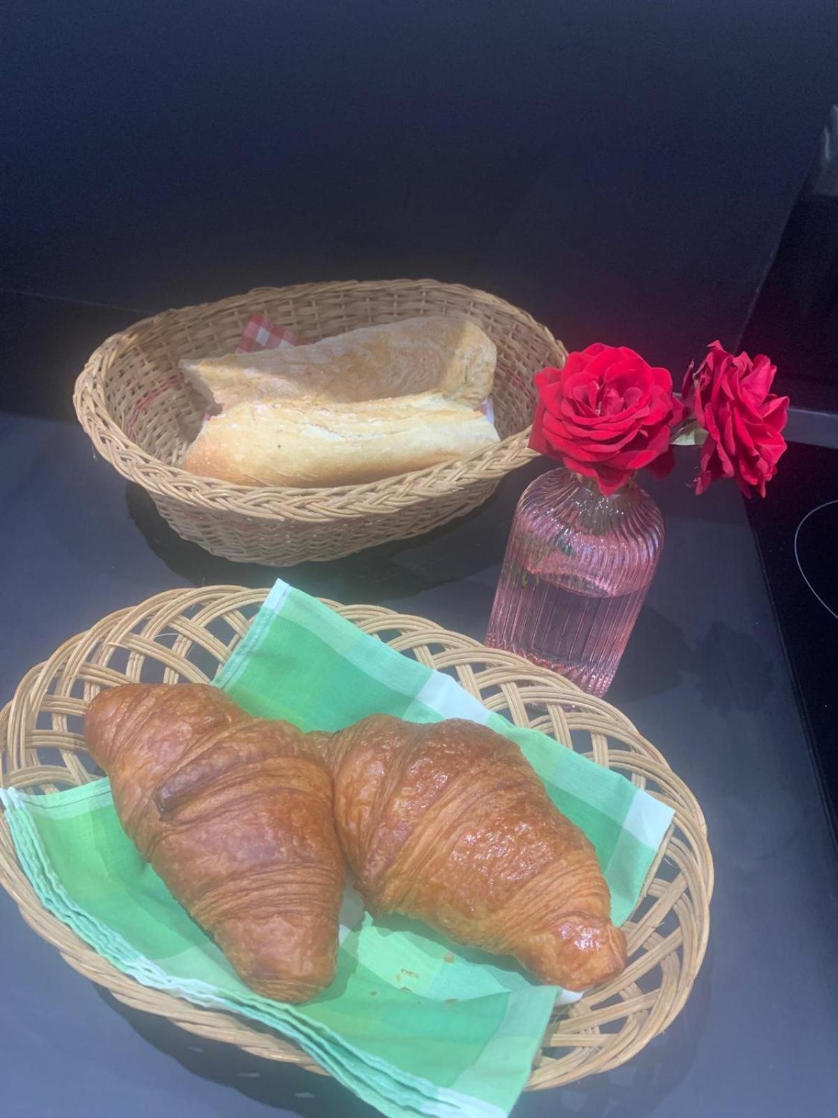 Reve D'Azur, 2 Chambres, Maison Julia En Bord De Mer A La Nartelle, Piscine Partagee, Parking & Terrasse Bbq, Wifi Et Draps Inclus Plage A Pied Sainte-Maxime Exteriér fotografie