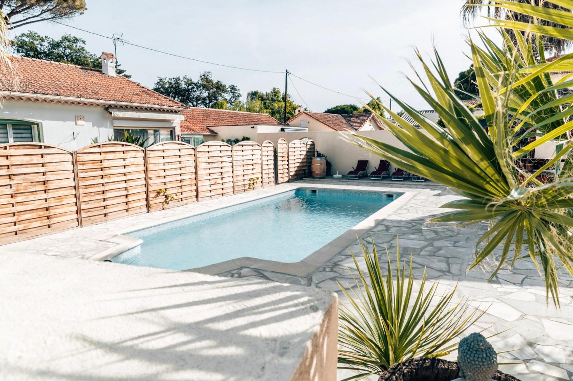 Reve D'Azur, 2 Chambres, Maison Julia En Bord De Mer A La Nartelle, Piscine Partagee, Parking & Terrasse Bbq, Wifi Et Draps Inclus Plage A Pied Sainte-Maxime Exteriér fotografie