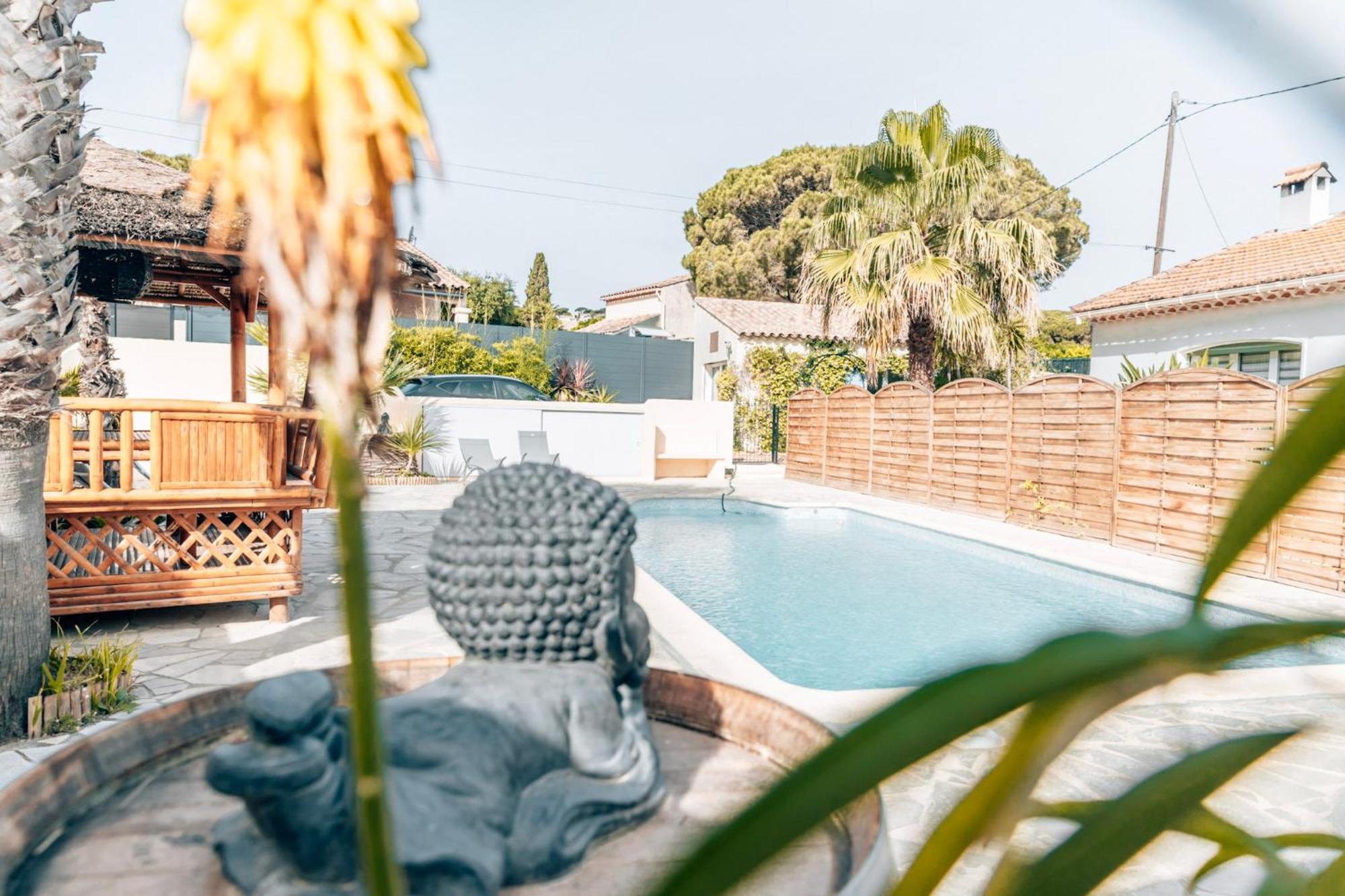 Reve D'Azur, 2 Chambres, Maison Julia En Bord De Mer A La Nartelle, Piscine Partagee, Parking & Terrasse Bbq, Wifi Et Draps Inclus Plage A Pied Sainte-Maxime Exteriér fotografie