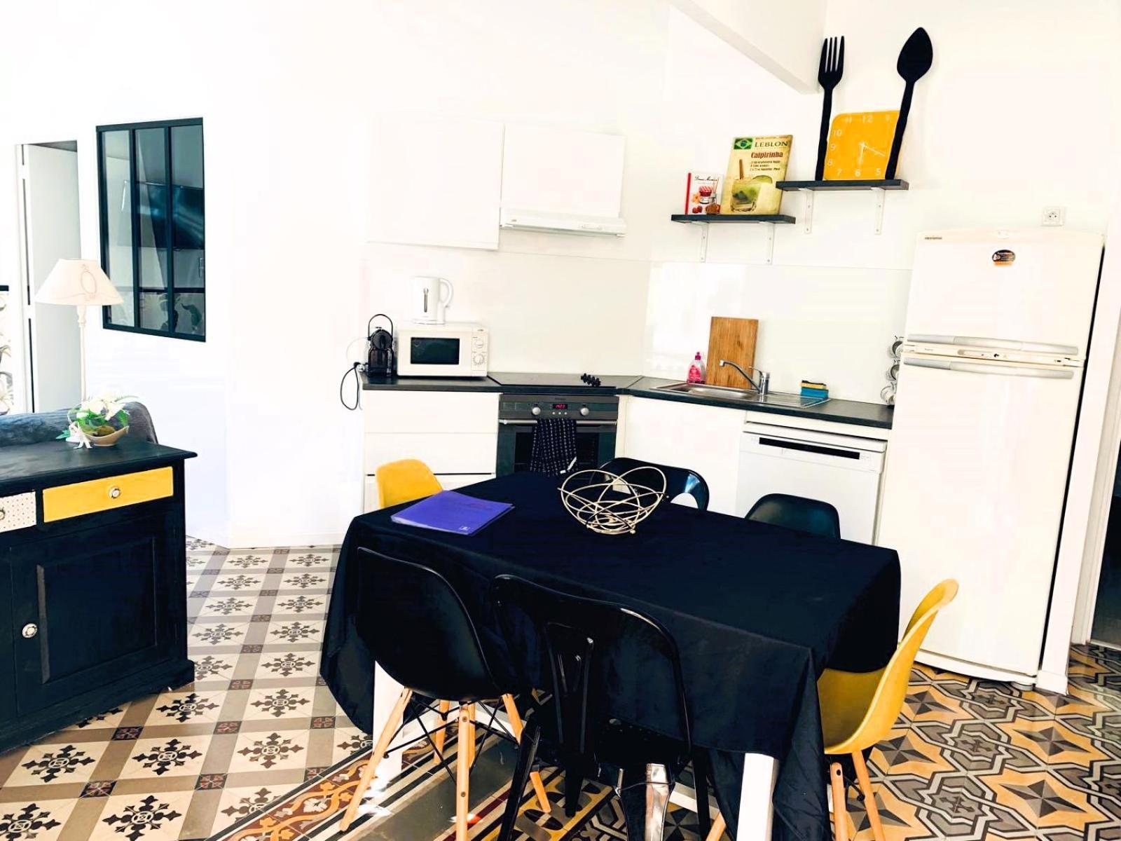 Reve D'Azur, 2 Chambres, Maison Julia En Bord De Mer A La Nartelle, Piscine Partagee, Parking & Terrasse Bbq, Wifi Et Draps Inclus Plage A Pied Sainte-Maxime Exteriér fotografie